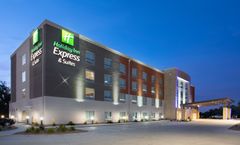 Holiday Inn Express & Suites Sterling