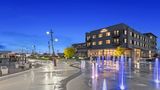 Hotel Indigo Seattle Everett Waterfront Exterior