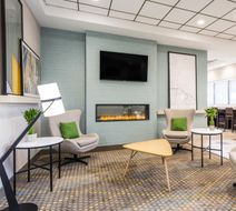 Holiday Inn Timonium Lobby