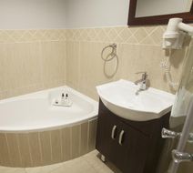Ruslamere Guest House, Spa & Conf Ctr Room