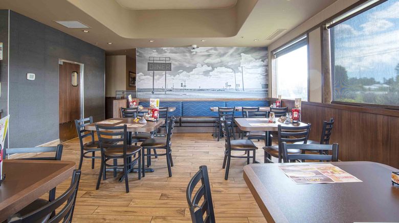 <b>Sandman Hotel Quesnel Restaurant</b>. Images powered by <a href="https://www.leonardoworldwide.com/" title="Leonardo Worldwide" target="_blank">Leonardo</a>.