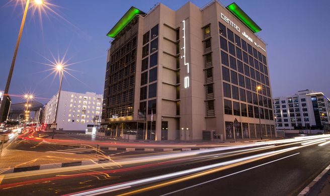 Centro Barsha Exterior