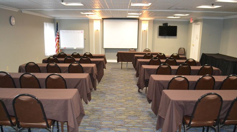 <b>Holiday Inn Express Mechanicsburg Meeting</b>. Images powered by <a href="https://www.leonardoworldwide.com/" title="Leonardo Worldwide" target="_blank">Leonardo</a>.
