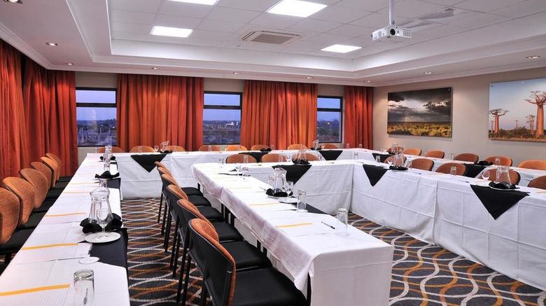 <b>Cresta Mahalapye Meeting</b>. Images powered by <a href="https://www.leonardoworldwide.com/" title="Leonardo Worldwide" target="_blank">Leonardo</a>.