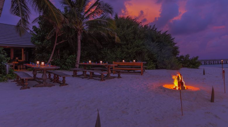 <b>The Standard, Huruvalhi Maldives Restaurant</b>. Images powered by <a href="https://www.leonardoworldwide.com/" title="Leonardo Worldwide" target="_blank">Leonardo</a>.
