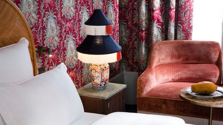 Hotel Monte Cristo Room