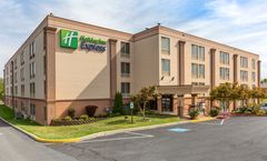 Holiday Inn Express Mechanicsburg