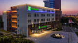 Holiday Inn Express Kangqiao Exterior