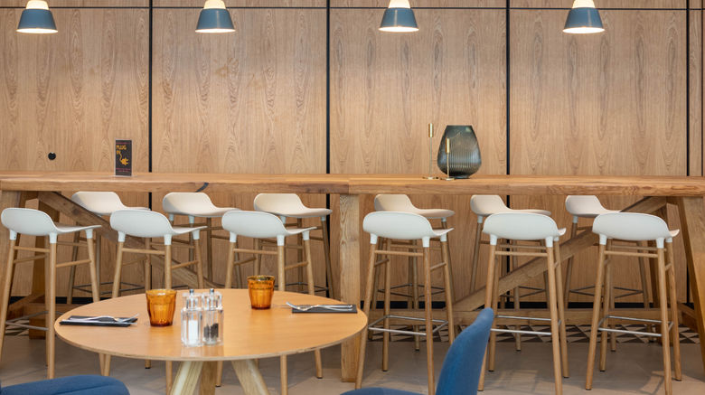 <b>Holiday Inn London – Whitechapel Restaurant</b>. Images powered by <a href="https://www.leonardoworldwide.com/" title="Leonardo Worldwide" target="_blank">Leonardo</a>.