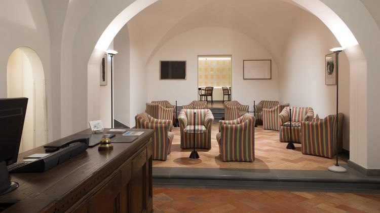 Hotel Tiferno Lobby