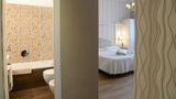 Metropole & Suisse au Lac Room