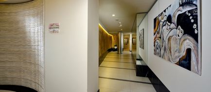 Hotel Carlton Lobby