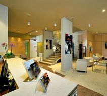 Hotel Carlton Lobby