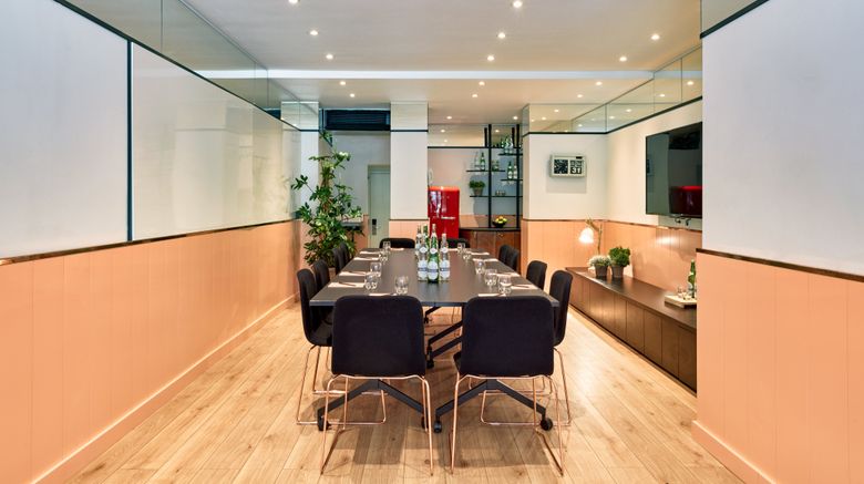 <b>Sir Albert Hotel Amsterdam Meeting</b>. Images powered by <a href="https://www.leonardoworldwide.com/" title="Leonardo Worldwide" target="_blank">Leonardo</a>.