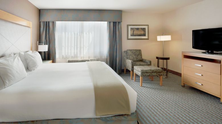 <b>Holiday Inn Express Room</b>. Images powered by <a href="https://www.leonardoworldwide.com/" title="Leonardo Worldwide" target="_blank">Leonardo</a>.