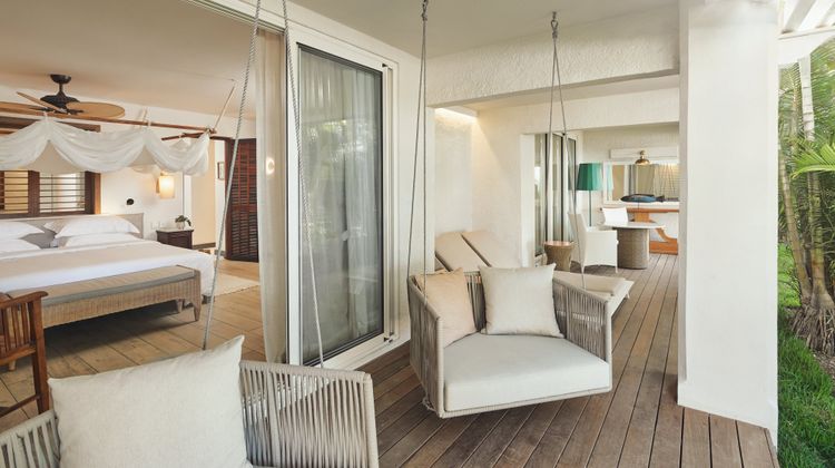 Paradise Cove Hotel & Spa Suite