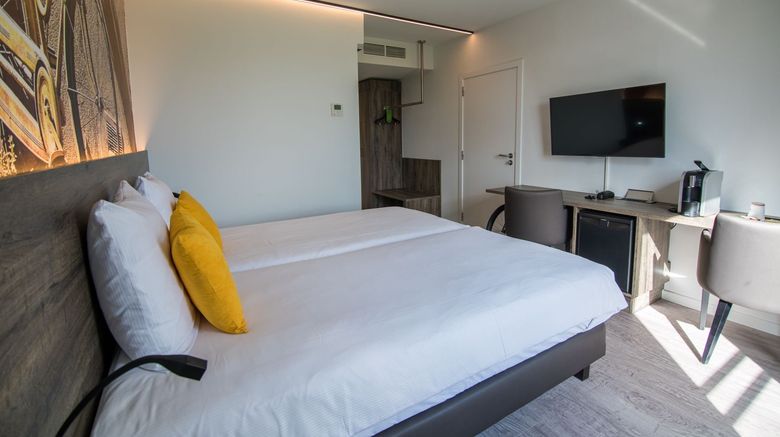 <b>Velotel Brugges Room</b>. Images powered by <a href="https://www.leonardoworldwide.com/" title="Leonardo Worldwide" target="_blank">Leonardo</a>.