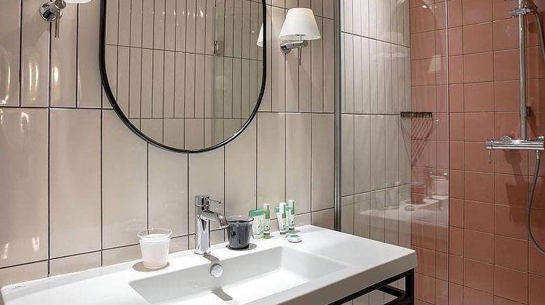 <b>Hotel Bastille Speria Room</b>. Images powered by <a href="https://www.leonardoworldwide.com/" title="Leonardo Worldwide" target="_blank">Leonardo</a>.