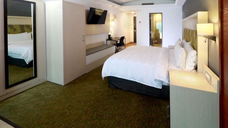<b>Holiday Inn Queretaro Zona Diamante Suite</b>. Images powered by <a href="https://www.leonardoworldwide.com/" title="Leonardo Worldwide" target="_blank">Leonardo</a>.
