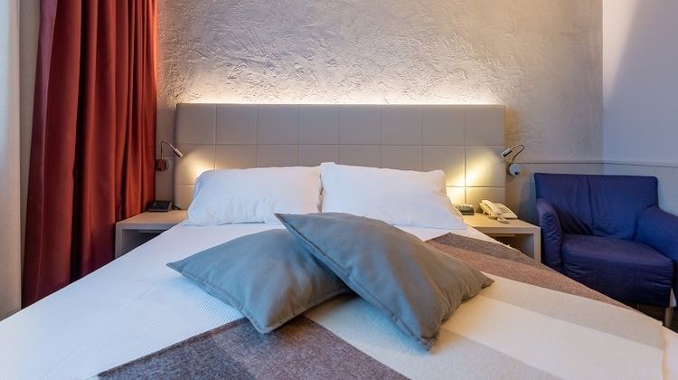 First Hotel Malpensa Room