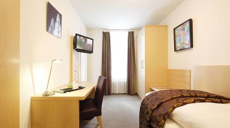 <b>Walhalla Hotel Room</b>. Images powered by <a href="https://www.leonardoworldwide.com/" title="Leonardo Worldwide" target="_blank">Leonardo</a>.