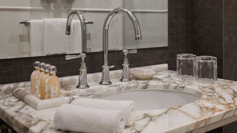 <b>Palace Elisabeth, Hvar Heritage Hotel Suite</b>. Images powered by <a href="https://www.leonardoworldwide.com/" title="Leonardo Worldwide" target="_blank">Leonardo</a>.