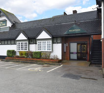 Royal Oak Hotel Bromborough Exterior