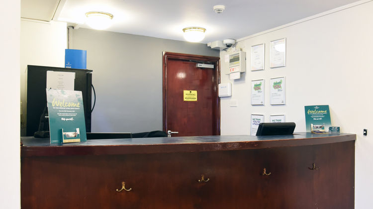 Royal Oak Hotel Bromborough Lobby