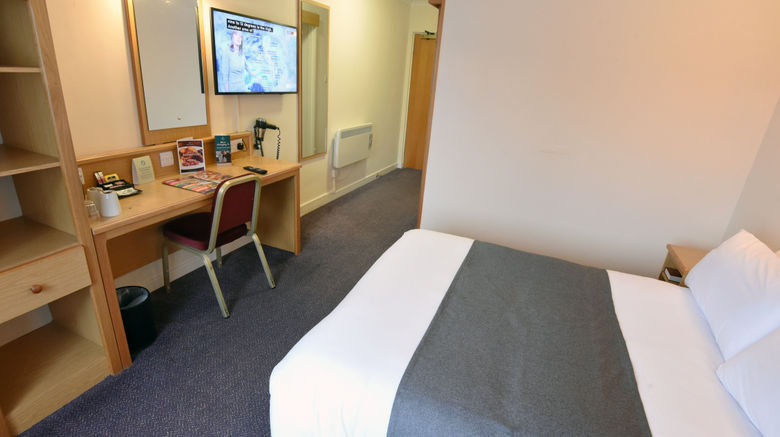 <b>Royal Oak Hotel Bromborough Room</b>. Images powered by <a href="https://www.leonardoworldwide.com/" title="Leonardo Worldwide" target="_blank">Leonardo</a>.