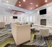 Holiday Inn Express Naperville Lobby
