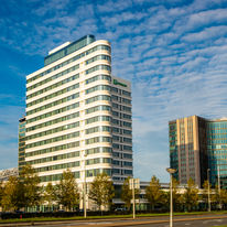 Holiday Inn Express Arena Towers