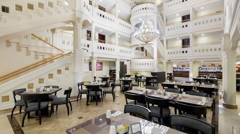 <b>Crowne Plaza Istanbul - Old City Restaurant</b>. Images powered by <a href="https://www.leonardoworldwide.com/" title="Leonardo Worldwide" target="_blank">Leonardo</a>.
