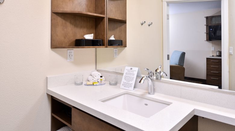 <b>Candlewood Suites Lodi Room</b>. Images powered by <a href="https://www.leonardoworldwide.com/" title="Leonardo Worldwide" target="_blank">Leonardo</a>.