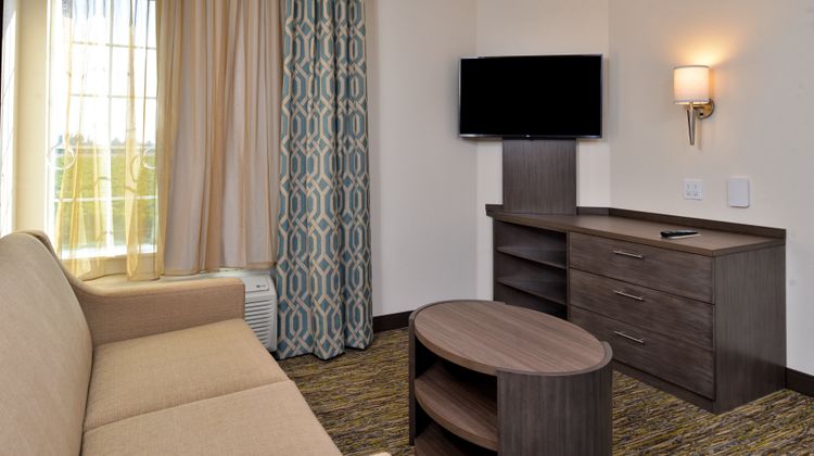 Candlewood Suites Lodi Room