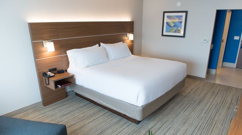 <b>Holiday Inn Express & Suites North Room</b>. Images powered by <a href="https://www.leonardoworldwide.com/" title="Leonardo Worldwide" target="_blank">Leonardo</a>.