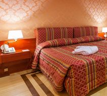 Hotel Galles Roma Room
