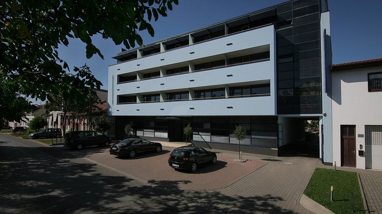 Reghina Blue Hotel Timisoara Exterior. Images powered by <a href="https://www.leonardoworldwide.com" target="_blank" rel="noopener">Leonardo</a>.