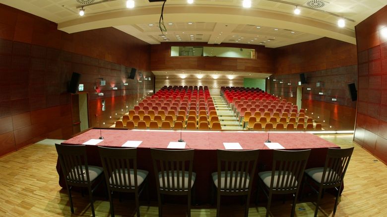 <b>Regiohotel Manfredi Meeting</b>. Images powered by <a href="https://www.leonardoworldwide.com/" title="Leonardo Worldwide" target="_blank">Leonardo</a>.