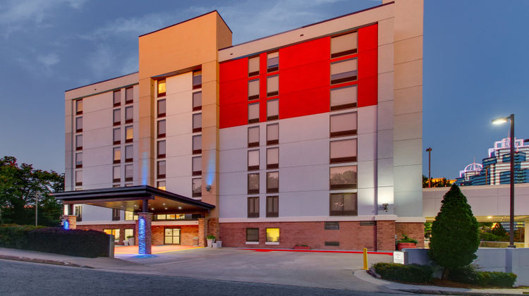 Holiday Inn Express Htl & Sts Perimeter Exterior