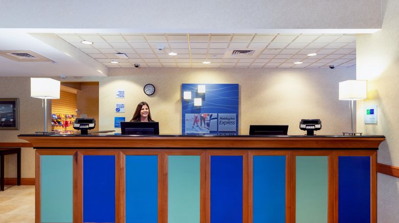 <b>Holiday Inn Express & Stes Bradenton E. Lobby</b>. Images powered by <a href="https://www.leonardoworldwide.com/" title="Leonardo Worldwide" target="_blank">Leonardo</a>.