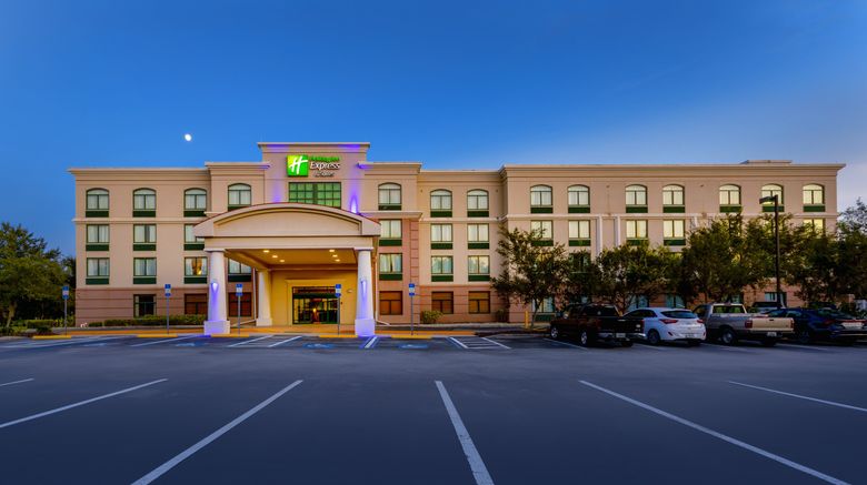 <b>Holiday Inn Express & Stes Bradenton E. Exterior</b>. Images powered by <a href="https://www.leonardoworldwide.com/" title="Leonardo Worldwide" target="_blank">Leonardo</a>.