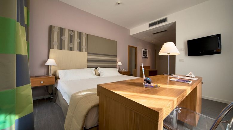 <b>Poggio del Sole Resort Room</b>. Images powered by <a href="https://www.leonardoworldwide.com/" title="Leonardo Worldwide" target="_blank">Leonardo</a>.
