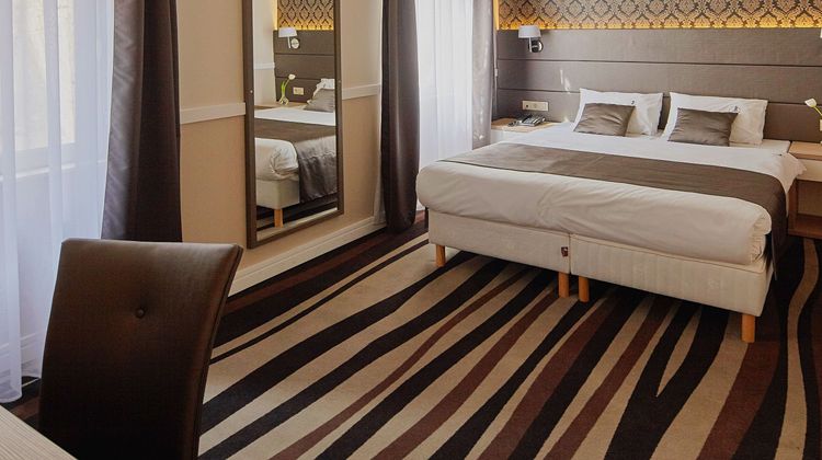 Hotel Central Basilica Room
