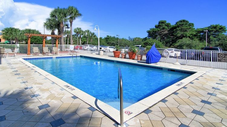 Holiday Inn Express Pool