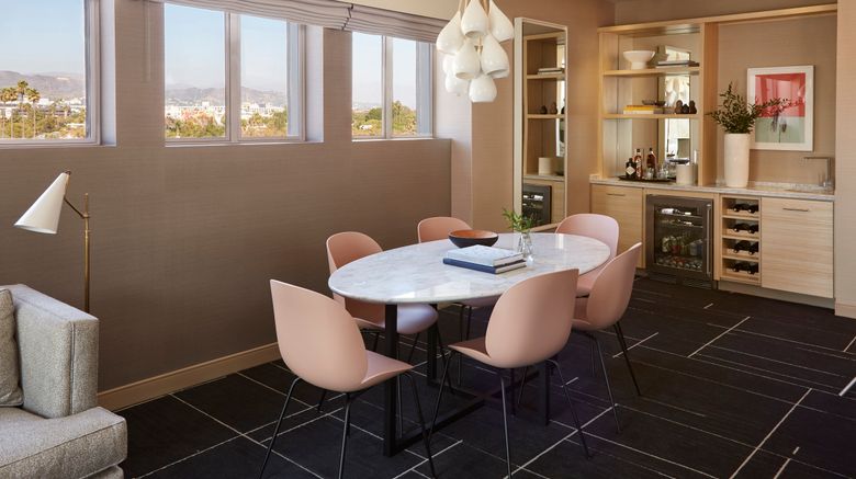 <b>Kimpton Hotel Wilshire Meeting</b>. Images powered by <a href="https://www.leonardoworldwide.com/" title="Leonardo Worldwide" target="_blank">Leonardo</a>.