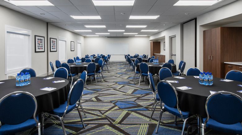 <b>Holiday Inn Express Meeting</b>. Images powered by <a href="https://www.leonardoworldwide.com/" title="Leonardo Worldwide" target="_blank">Leonardo</a>.