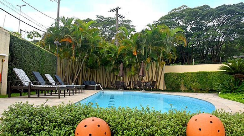 <b>Blue Tree Towers Analia Franco Pool</b>. Images powered by <a href="https://www.leonardoworldwide.com/" title="Leonardo Worldwide" target="_blank">Leonardo</a>.