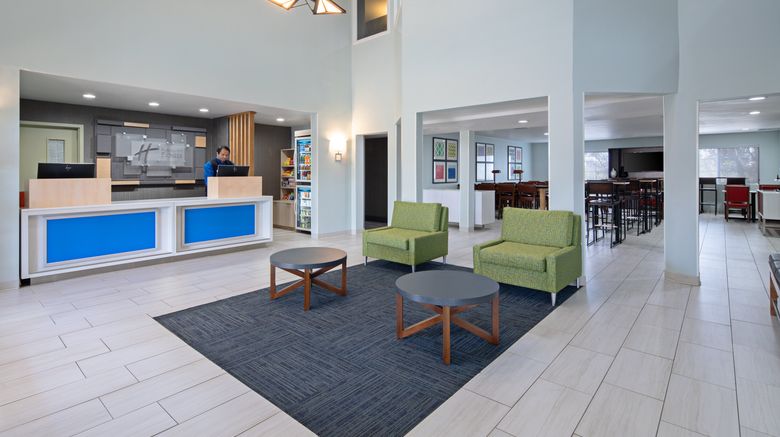 <b>Holiday Inn Express Hotel & Suite Lobby</b>. Images powered by <a href="https://www.leonardoworldwide.com/" title="Leonardo Worldwide" target="_blank">Leonardo</a>.