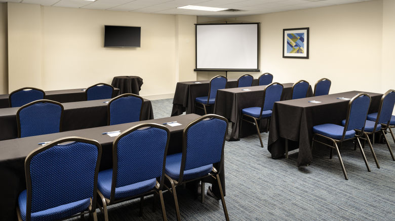 <b>Holiday Inn Express Hotel & Suites DFW N Meeting</b>. Images powered by <a href="https://www.leonardoworldwide.com/" title="Leonardo Worldwide" target="_blank">Leonardo</a>.