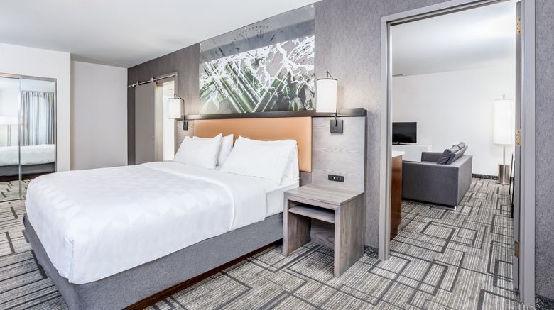 <b>Holiday Inn City Centre Suite</b>. Images powered by <a href="https://www.leonardoworldwide.com/" title="Leonardo Worldwide" target="_blank">Leonardo</a>.